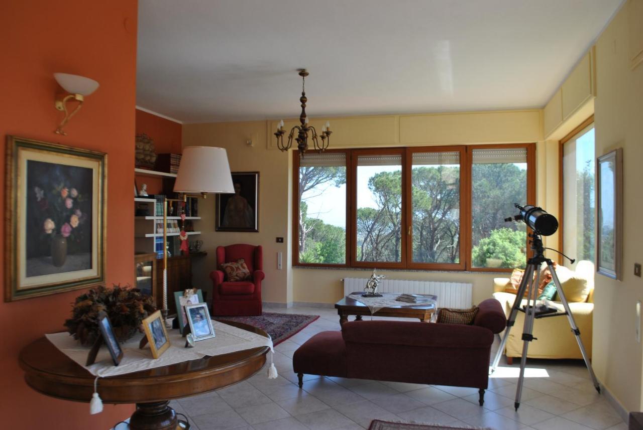 Villa Rafael Capoterra Luaran gambar